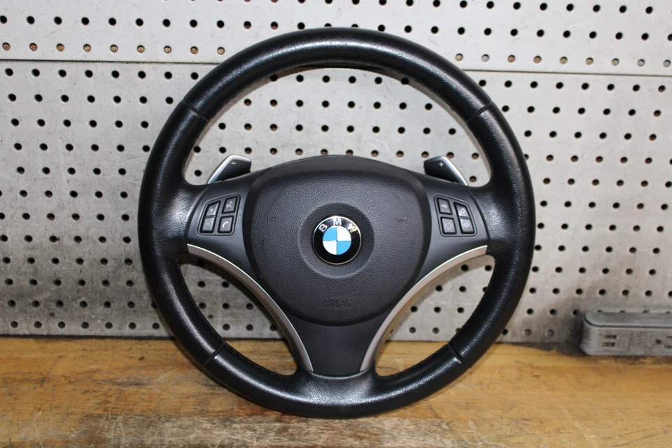 06-11 BMW E90 E92 328I 330I 335I SPORT STEERING WHEEL W/ PADDLE SHIFTERS - Image 1 of 4