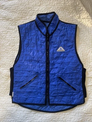 Techniche Hyperkewl Evaporative Cooling Delux Sports Vest Size M - Image 1 of 4