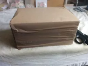 Box, GB Kiloware 1 Kg huge mix maybe odd world - Picture 1 of 19