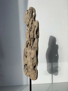 # Skulptur aus Treibholz "kleine Wurm" vom Designer ALLI Handarbeit - Bild 1 von 9