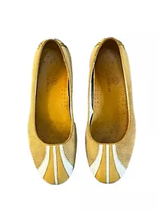 Scarpe slip on gialle Cole Haan taglia 8 rete e suola ad aria punta rotonda brevettata - Foto 1 di 14