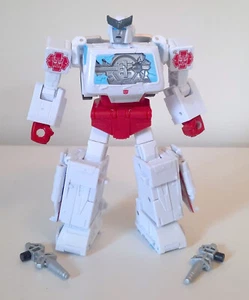 Dead Ratchet - Transformers Studio Series SS86-28 - Decepticon Shuttle Ambush - Picture 1 of 4