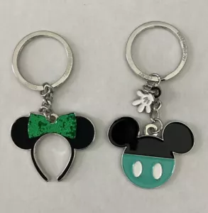 Disney Parks Portachiavi Topolino e Minnie - Foto 1 di 5