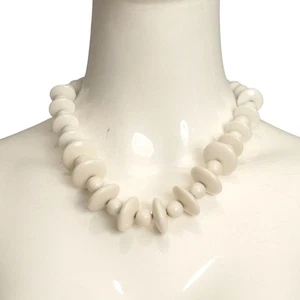 YVES SAINT LAURENT- 1973 White Plastic Bead Necklace - Picture 1 of 3