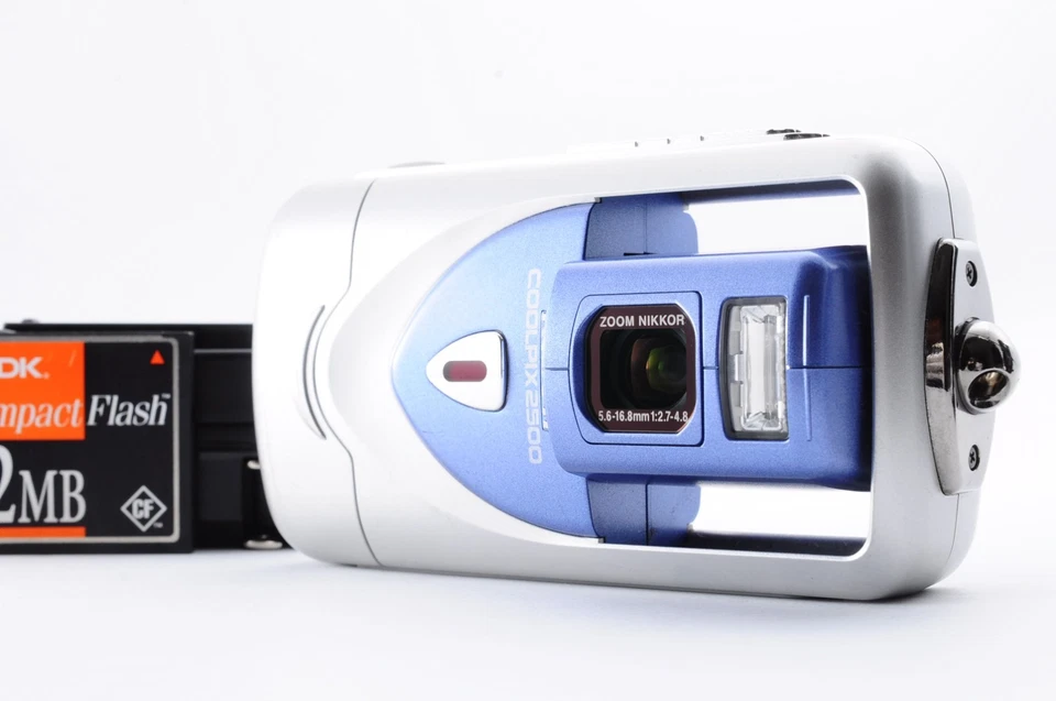 Nikon Coolpix 2500 Excellent+5 Classic Compact Digital Camera Y3377 - Image 1 of 4