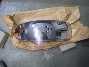 Schutzblech  Chrom  Kawasaki Z  ???  35022-1063  - Bild 1 von 2