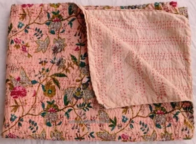 Manta de cama hecha a mano con estampado de hojas de seda y patchwork edredón Kantha vintage Foto 1 de 4