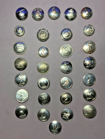 30 MIXED LOT ANTIQUE BRITISH LIVERY COAT BUTTONS SILVER-PLATE 1820-1930 Cover
