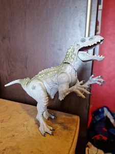 INDOMINUS REX Jurassic World Battle Damage Figure 7 Inch 2015 Hasbro - Picture 1 of 3