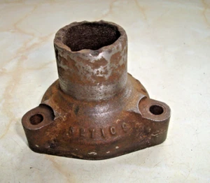 Land Rover - Series - Thermostat Housing - Picture 1 of 7