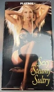 Nastro VHS Playboy Sexy Steamy Sultry 1993 NUOVO sigillato - Foto 1 di 3