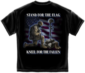 Nuova maglietta STAND FOR THE FLAG KNEEL FOR THE FALLEN PATRIOTIC USA MILITARY - Foto 1 di 2