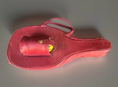 Estuche de bolas de pepinillo de cuero genuino borgoña. Grano superior. HECHO EN EE. UU. Foto 1 de 4