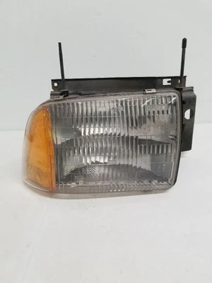 Faro de pasajero Chevrolet compuesto para Chevy S10 Blazer 95-97 OEM Foto 1 de 4