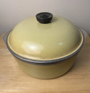 VTG Club Cookware Cast Aluminum 2 Piece 4qt Dutch Oven Harvest Gold Yellow 11” - Picture 1 of 13