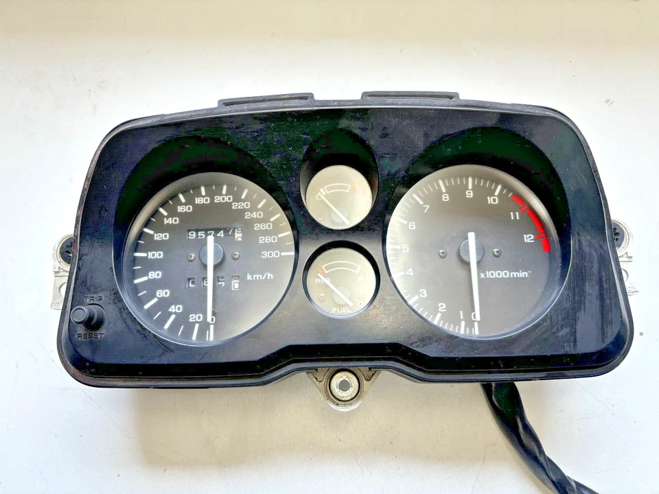 Velocímetro de cabina Honda CBR1000F (SC24) cuentarrevoluciones Foto 1 de 4