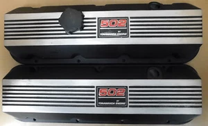 GM 10183743/44 BB Chevy 502 Crate Motor Valve Covers, Alum, Black, Short W/Gkt - Picture 1 of 3