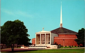 exterior of Chapel Auditorium at Susquehanna University Pennsylvania Postcard E8 - Picture 1 of 2