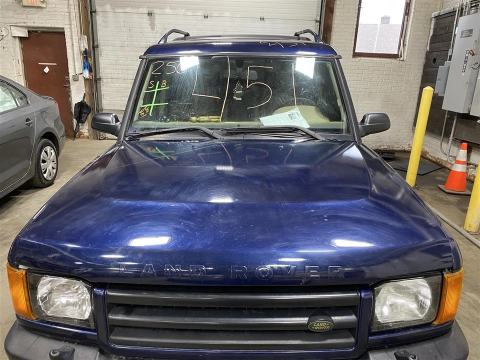 HOOD Land Rover Discovery 1999 99 2000 00 01 02 03 04 Blue 1429120 Foto 1 de 4