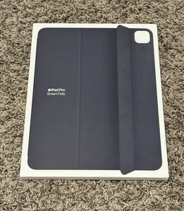 Apple Smart Folio for iPad Pro 13-inch (M4) (2024, 7th generation) - Black - Photo 1/5