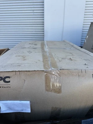 NEW IN BOX APC SRT5KRMXLT Smart UPS Rackmount UPS System =Free Local Pick  UP - Image 1 of 4