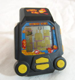 VINTAGE NINTENDO DONKEY KONG GAME WATCH 1994 NELSONIC - Works & Excellent Cond