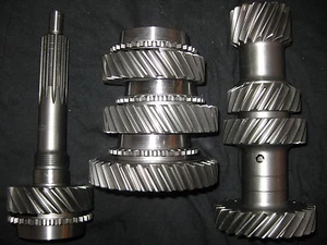 Muncie M20,21 - 4 Sp. Close Or Wide Set - 10  or 26 Spline Input 1" Countershaft - Picture 1 of 1