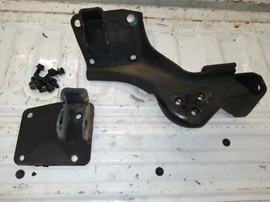 2002 2003 DODGE RAM 1500 5.9L GAS LEFT & RIGHT ENGINE MOUNT BRACKETS 360 - Picture 1 of 4