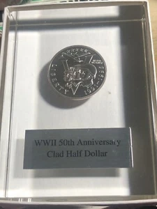 50th Anniversary World War II Uncirculated Clad Half Dollar Coin In Acrylic - Picture 1 of 6