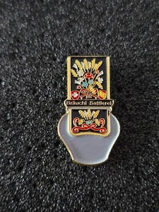 ➔ BRÄUCHI SATTLEREI ➔ Pin/Pins *aus Sammlung* 17479 - Bild 1 von 1
