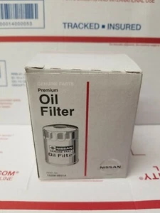 Genuine Nissan Oil Filter 15208-9E01A - Picture 1 of 3