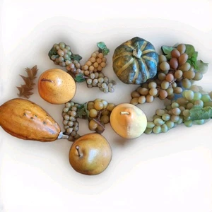 Lot Of 12 Vintage Artificial Fruit Mix Fake Fruit Realistic Lifelike Decoration - Picture 1 of 4