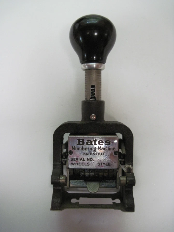 Vintage Bates Numbering Machine 7 wheels, style F - Image 1 of 4