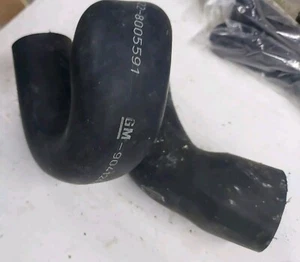 Radiator Hose.fitt GM OPEL.VAXHULL. Genuine 90412422-8005591 - Picture 1 of 2