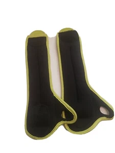 Reebok wrist weights yellow with thumb-lock 2 lb. each - Picture 1 of 4