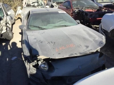 Módulo de control del motor usado (ECM) se adapta a: Chevrolet Camaro 2000 control electrónico Foto 1 de 4