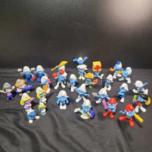 Lote de 25 figuras diferentes de pitufo de 3" 2 mini figuras de pitufo de 2" y 1 duplicado de 3"... - Imagen 1 de 15