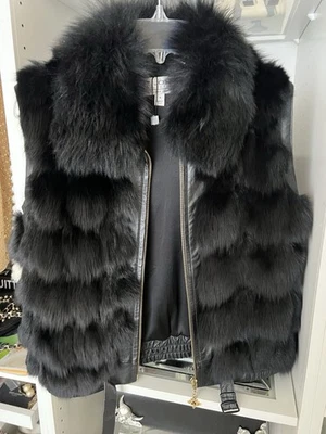 St. John Fur Vest Black Fox With Collar Leather Trim New Without Tags Size Small - Image 1 of 4