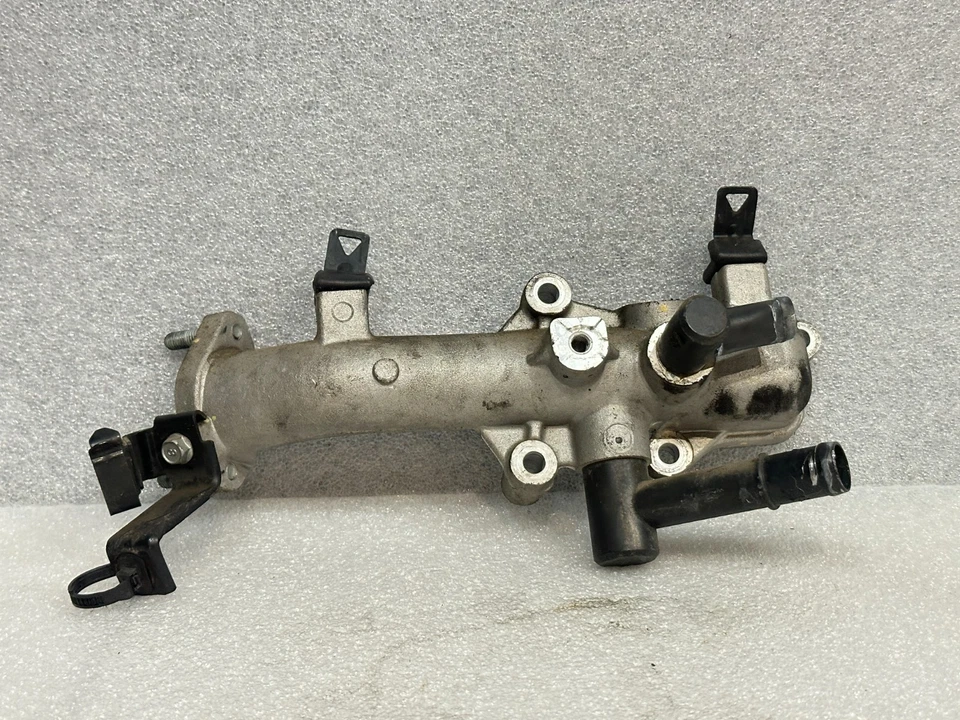 Hyundai Genesis 2010 cupé turbo 2,0T derivación de refrigerante #993 Foto 1 de 4