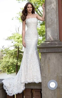 Bridal Dress Lace Embroidered Scalloped Trumpet Gown 4/White - Image 1 of 2