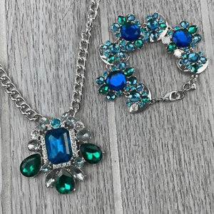 Nine West Women's Statement Blue Green Pendant Necklace & Bracelet Set