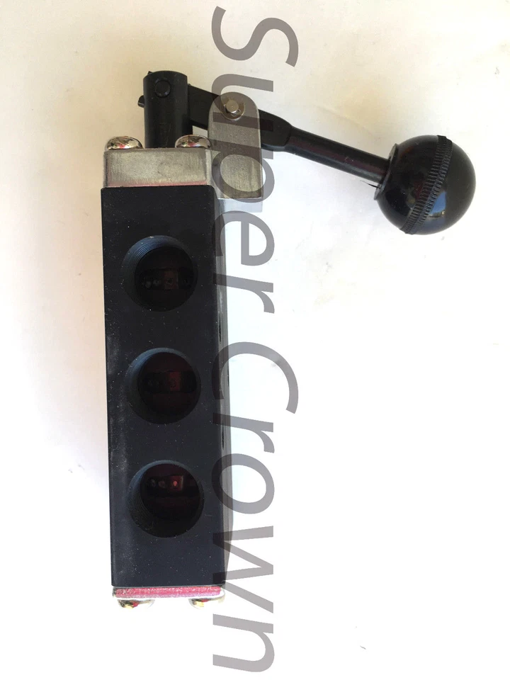 Pneumatic Hand Lever Valve 5 Port 2 Position Toggle Manual Contol SH-410-03 NPT - Image 1 of 3