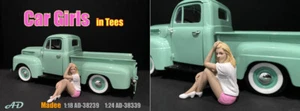Car Girls in Tees Madee Sexy Model personaggio 1:24 American Diorama AD-38339 - Foto 1 di 1