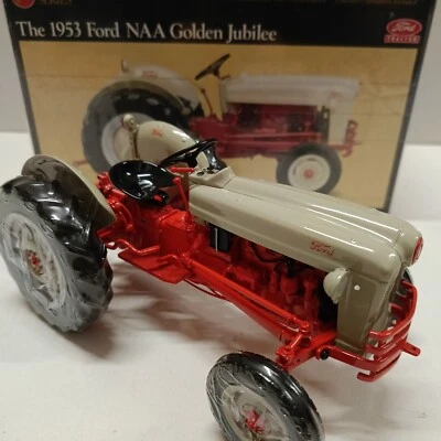 FORD NAA JUBILEE - scala 1/16 ERTL PRECISION Series # 5 cod. - Immagine 1 di 4