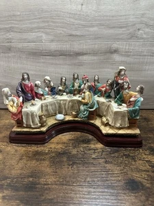 Das letzte Abendmahl Statue Harz Vintage Holzsockel religiös EUC kostenloser Versand - Bild 1 von 10