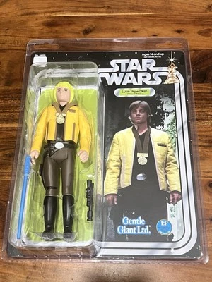 Disney Star Wars Gentle Giant 2022 Hero of Yavin Luke Skywalker 12" Jumbo Figure - Image 1 of 3