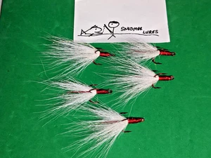 5 - Red Treble Hooks REPLACEMENTS size 2 Dressed White & Red VMC - Picture 1 of 7