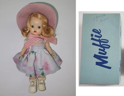 Muñeca Nancy Ann Muffie Rubia Fresa Vintage y Encordada Foto 1 de 4