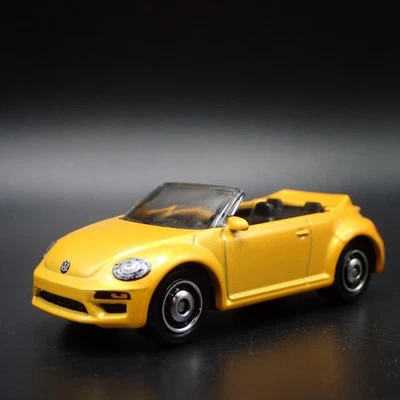 2011-2019 VW Volkswagen Beetle Bug Convertibile Raro 1:64 Modello Auto - Immagine 1 di 4