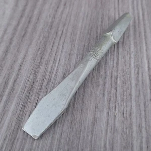 Stanley Handyman 3/8 No. 1226 Flat Tip Screwdriver Bit - Picture 1 of 8